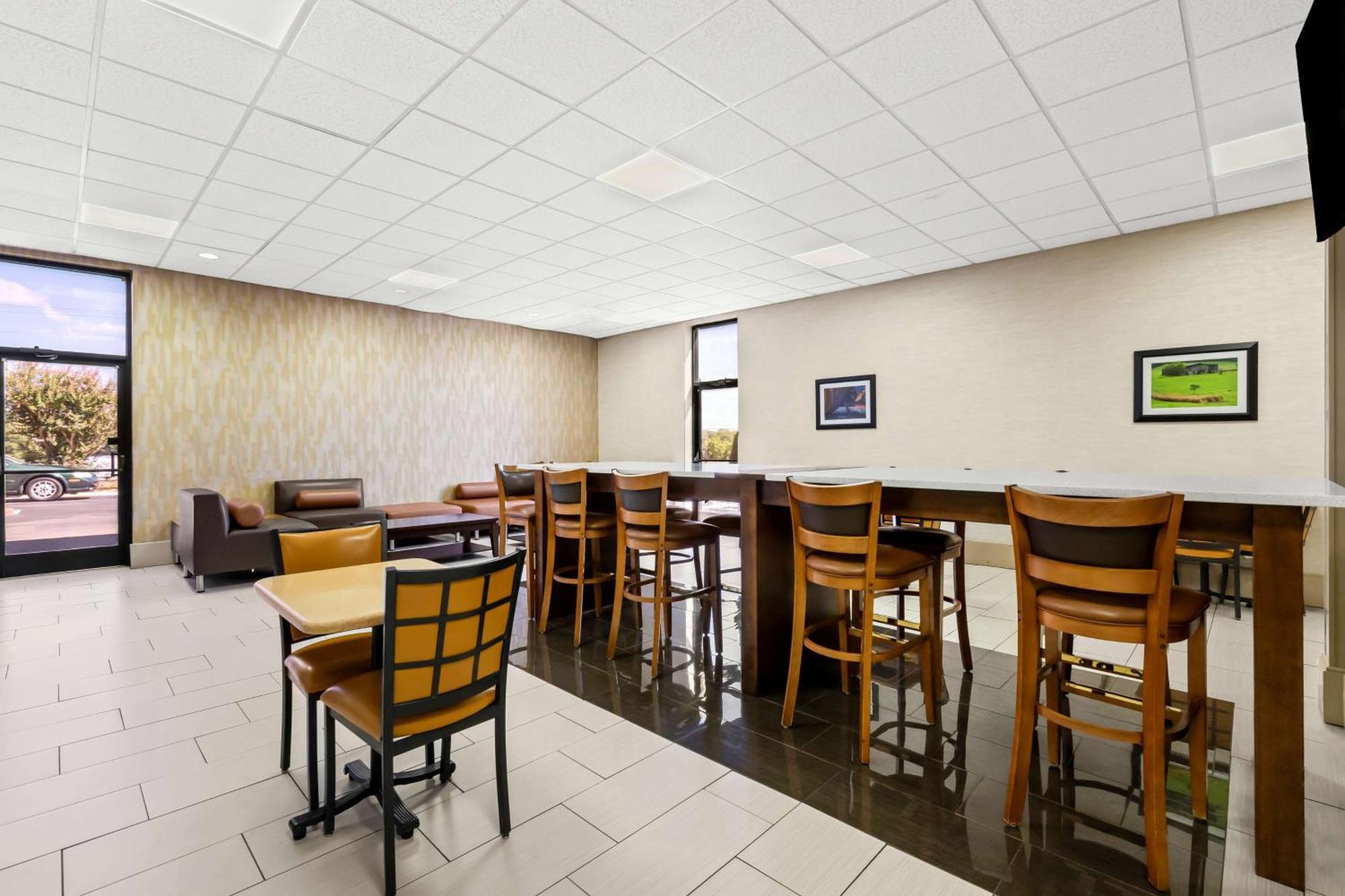 Best Western - Fayetteville Ngoại thất bức ảnh