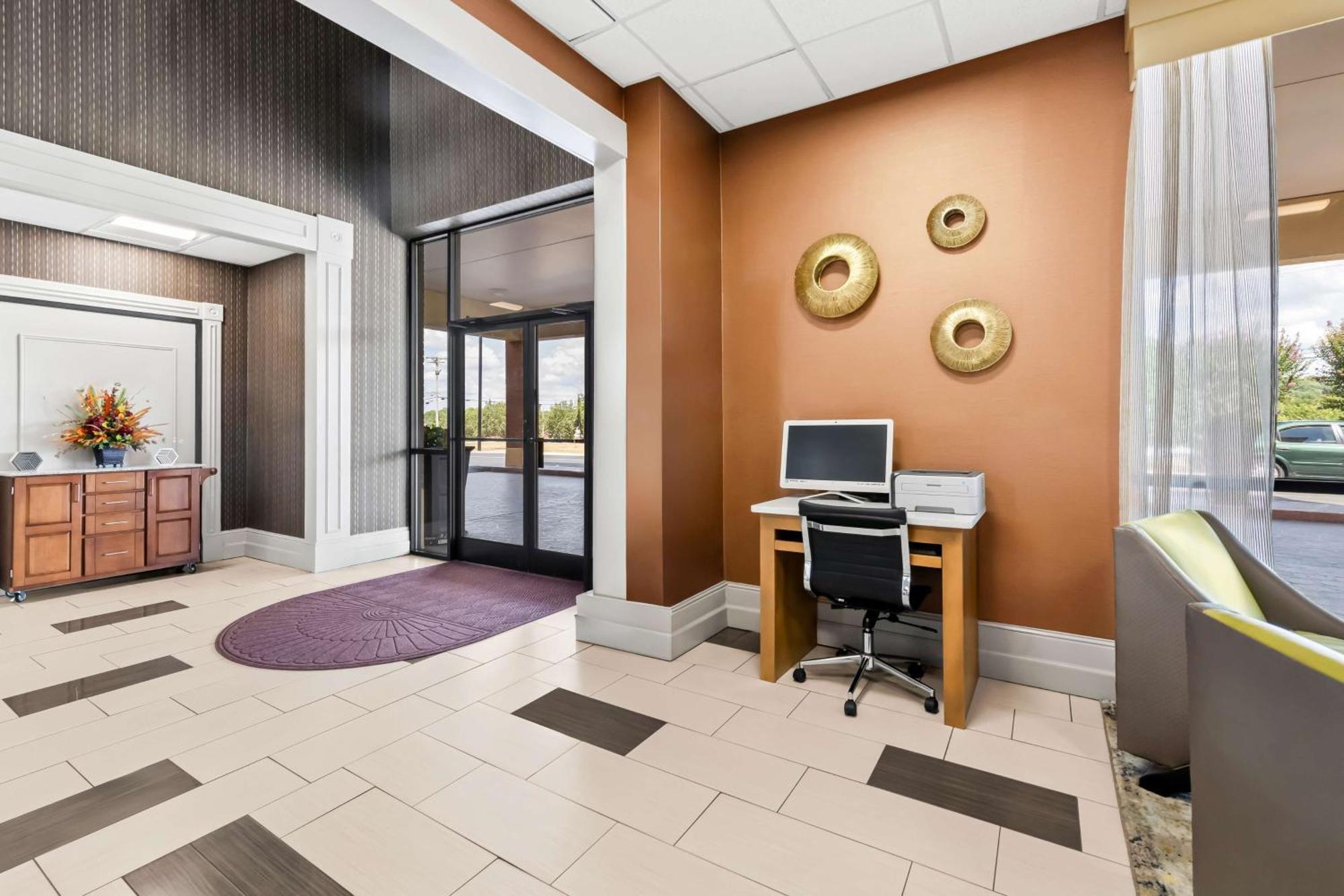 Best Western - Fayetteville Ngoại thất bức ảnh