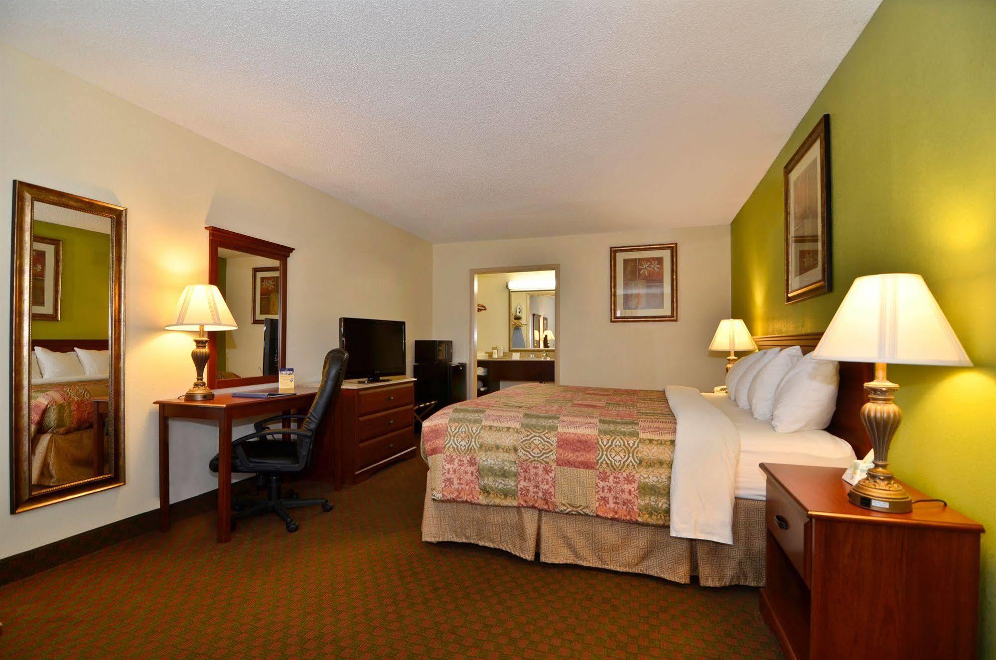 Best Western - Fayetteville Ngoại thất bức ảnh